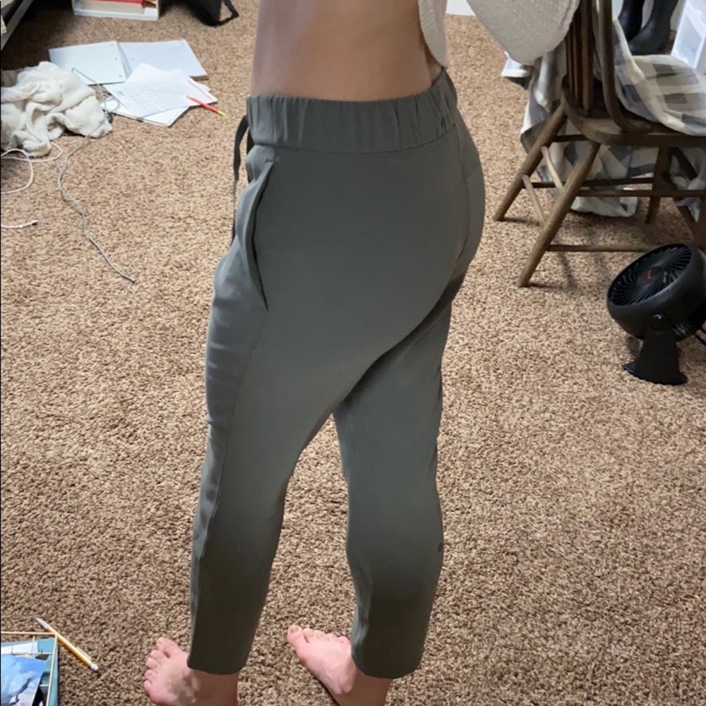 Lululemon joggers